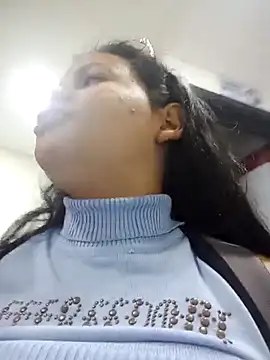  Miaaleon online show from 02.15.25