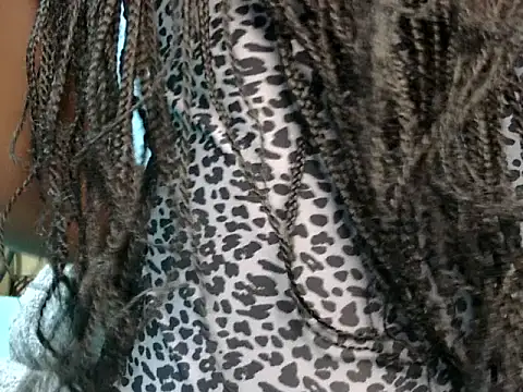 medinahswee online show from 10.21.25