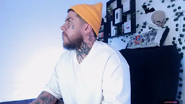 Ash gusbig online show from 12.10.24