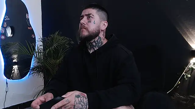 Ash gusbig online show from 03.19.25