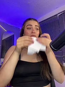 Snapshot of cattaleya___ chatting on 03.04.25 cattaleya online show from 03.04.25