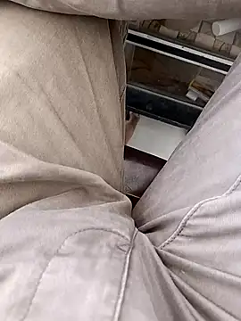 You are  mine  online show from 10.21.25