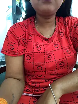 Snapshot of Samarya-78 chatting on 10.25.25 Samarya-78 online show from 10.25.25