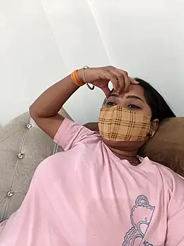 Snapshot of Samarya-78 chatting on 10.26.25 Samarya-78 online show from 10.26.25