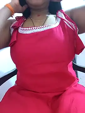 Snapshot of Samarya-78 chatting on 10.29.25 Samarya-78 online show from 10.29.25