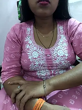 Snapshot of Samarya-78 chatting on 10.30.25 Samarya-78 online show from 10.30.25