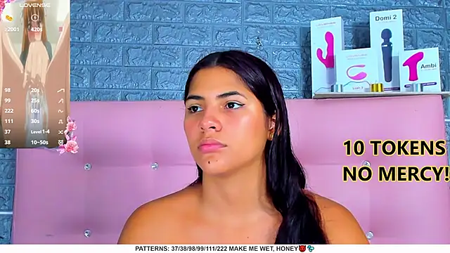 Snapshot of AriannaLewiis chatting on 01.23.25 AriannaLewiis online show from 01.23.25