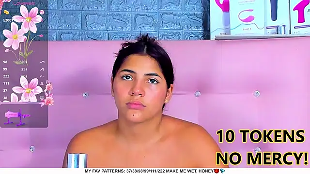 Snapshot of AriannaLewiis chatting on 01.26.25 AriannaLewiis online show from 01.26.25