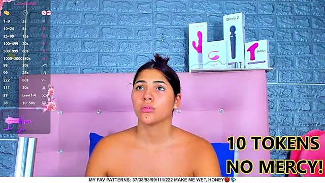 Snapshot of AriannaLewiis chatting on 01.27.25 AriannaLewiis online show from 01.27.25