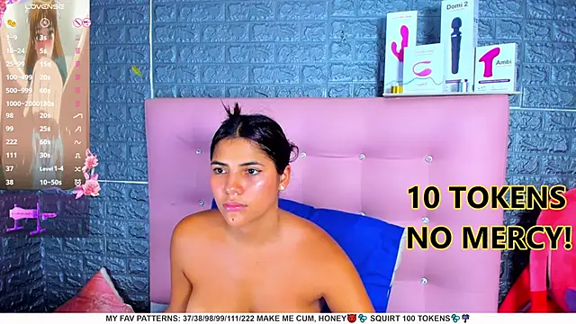 Snapshot of AriannaLewiis chatting on 02.02.25 AriannaLewiis online show from 02.02.25