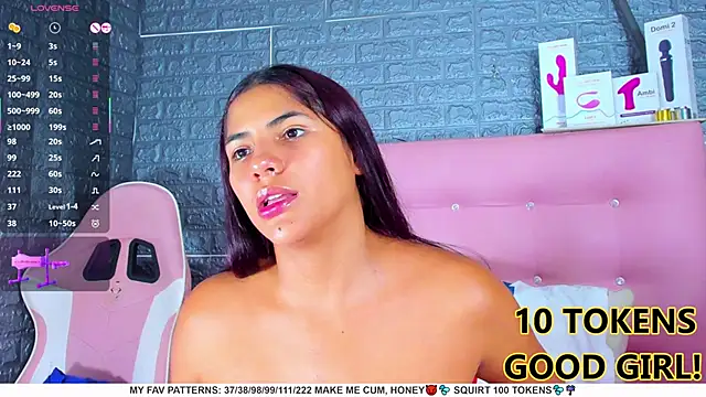 Snapshot of AriannaLewiis chatting on 02.24.25 AriannaLewiis online show from 02.24.25