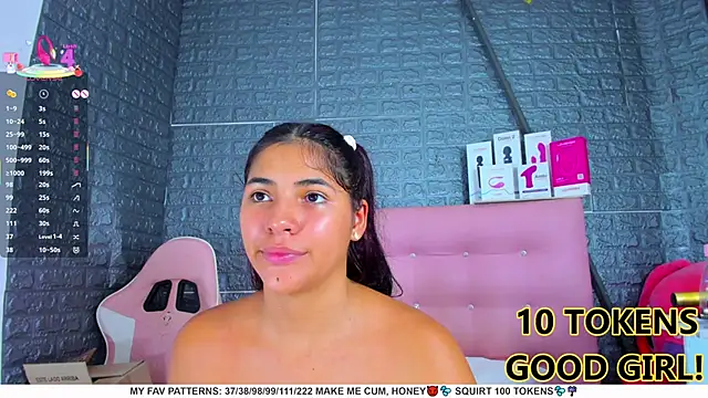 Snapshot of AriannaLewiis chatting on 02.28.25 AriannaLewiis online show from 02.28.25