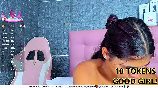 Snapshot of AriannaLewiis chatting on 03.11.25 AriannaLewiis online show from 03.11.25