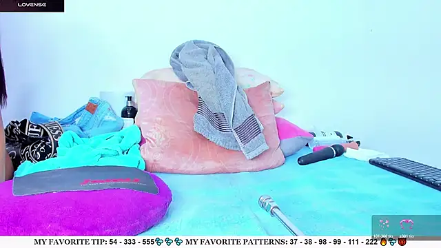 AriannaLewiis online show from 04.09.26