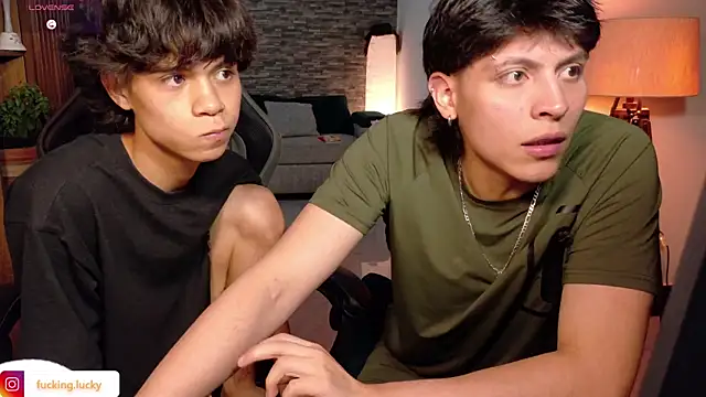 MyLatinHotBoys online show from 04.24.26