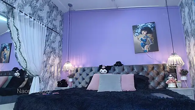 Naomii Soto online show from 09.17.25