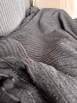 milf hunter 35 online show from 04.03.26