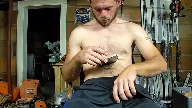 Snapshot of Bigoleslong98765 chatting on 09.19.25 Bigoleslong98765 online show from 09.19.25