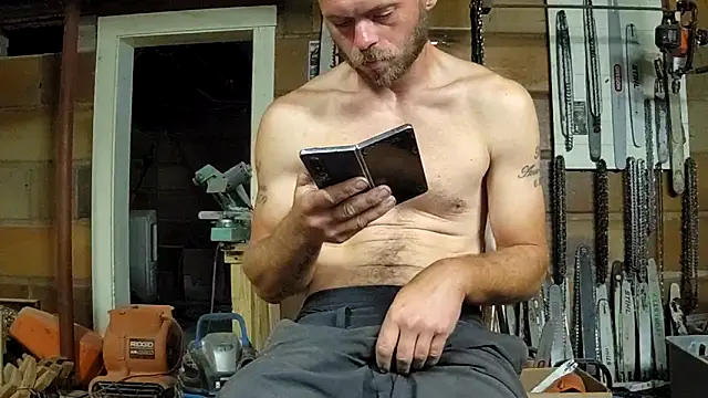 Snapshot of Bigoleslong98765 chatting on 09.21.25 Bigoleslong98765 online show from 09.21.25