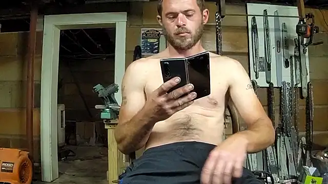 Snapshot of Bigoleslong98765 chatting on 10.04.25 Bigoleslong98765 online show from 10.04.25