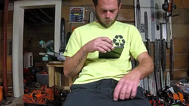 Snapshot of Bigoleslong98765 chatting on 10.18.25 Bigoleslong98765 online show from 10.18.25