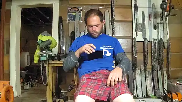 Snapshot of Bigoleslong98765 chatting on 10.21.25 Bigoleslong98765 online show from 10.21.25