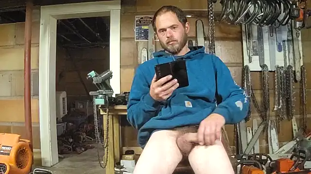 Snapshot of Bigoleslong98765 chatting on 10.31.25 Bigoleslong98765 online show from 10.31.25