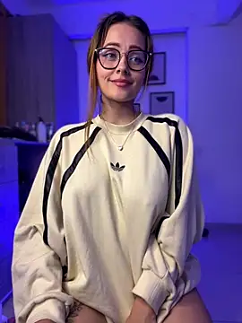 Miss-Abbii online show from 03.02.25