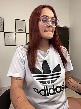 Miss-Abbii online show from 10.18.25