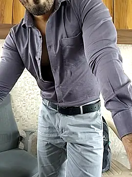 indianguy89 online show from 04.15.26