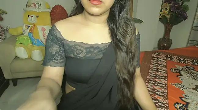 Snapshot of Most-Beautiful-Queen chatting on 01.04.25 Most-Beautiful-Queen online show from 01.04.25