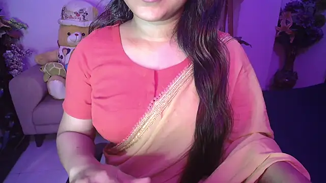 Snapshot of Most-Beautiful-Queen chatting on 01.18.25 Most-Beautiful-Queen online show from 01.18.25