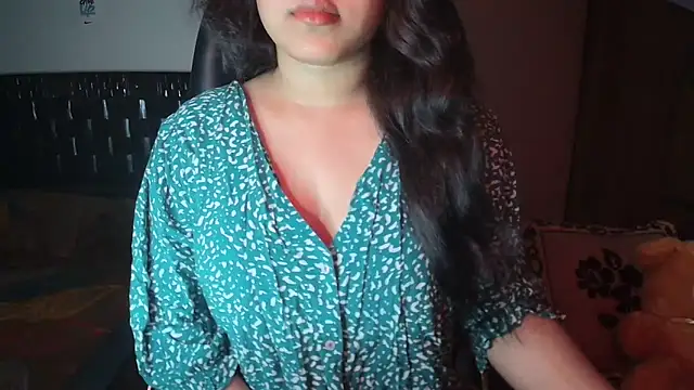 Most-Beautiful-Queen online show from 10.24.25