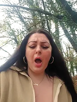 Britishbella online show from 11.27.25