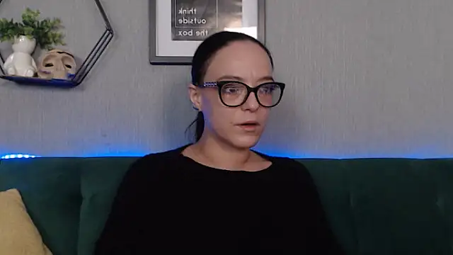 IzabelllNoir online show from 01.13.25