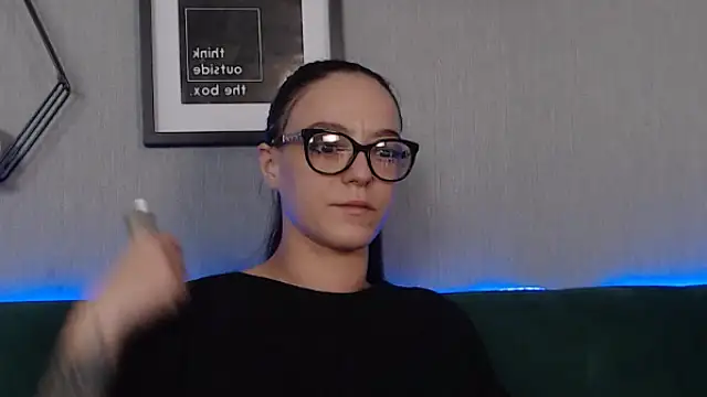 IzabelllNoir online show from 01.17.25