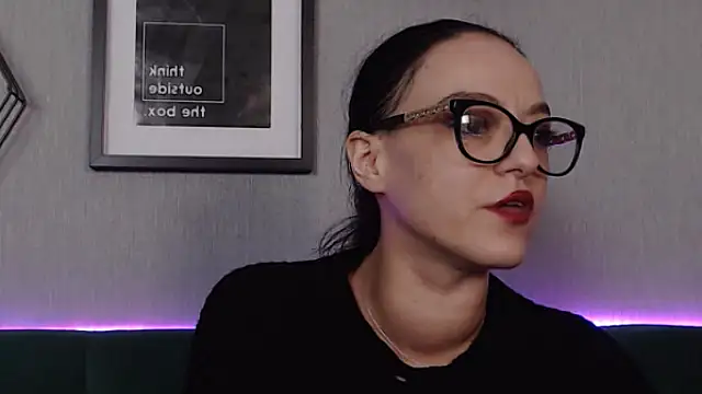 IzabelllNoir online show from 01.27.25