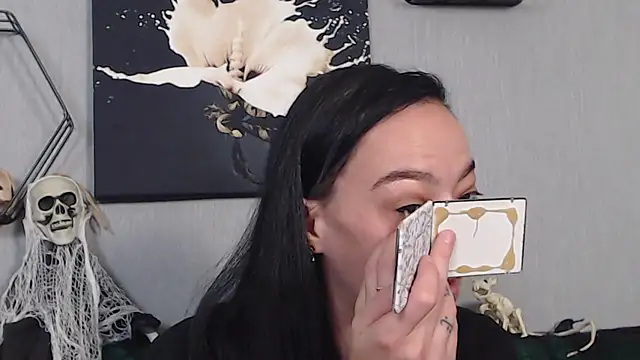 IzabelllNoir online show from 10.15.25