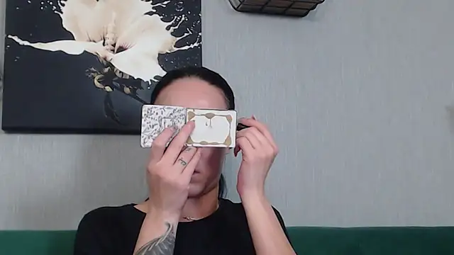 IzabelllNoir online show from 02.12.26