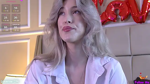 SerenaBennet online show from 10.05.25