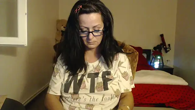 YourDreamLoverr online show from 01.16.25