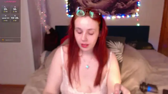 VanessaLincum online show from 12.25.24