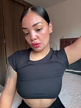 Sara LipsX online show from 06.24.26