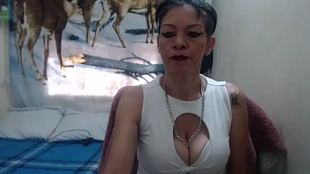 electra-mommy online show from 02.26.25