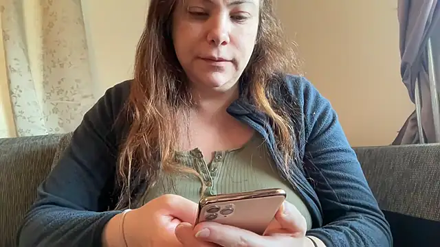 Snapshot of cumwithmee3 chatting on 09.23.25 cumwithmee3 online show from 09.23.25