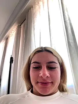 AtheneaRossi online show from 09.15.25