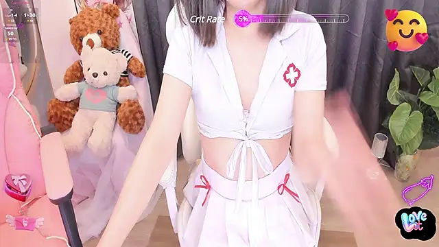 Yuka Chan online show from 02.07.25