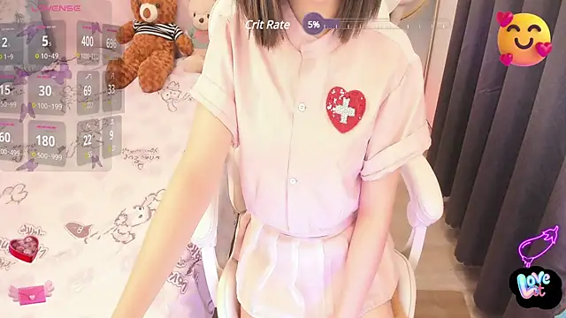 Yuka Chan online show from 02.11.25