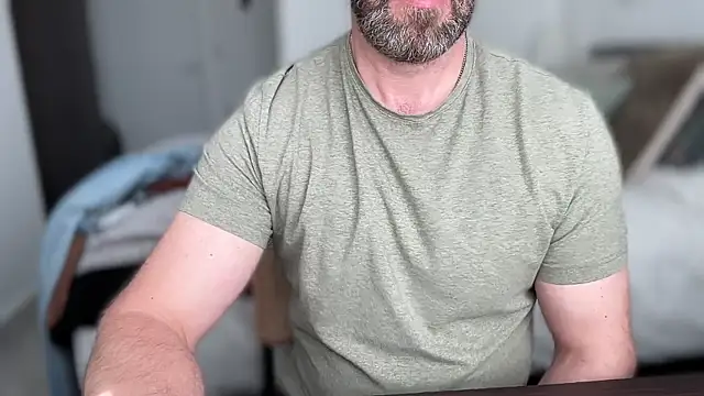 Mr Beef online show from 05.17.26