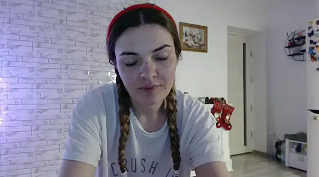  JustmeHere  online show from 12.13.24